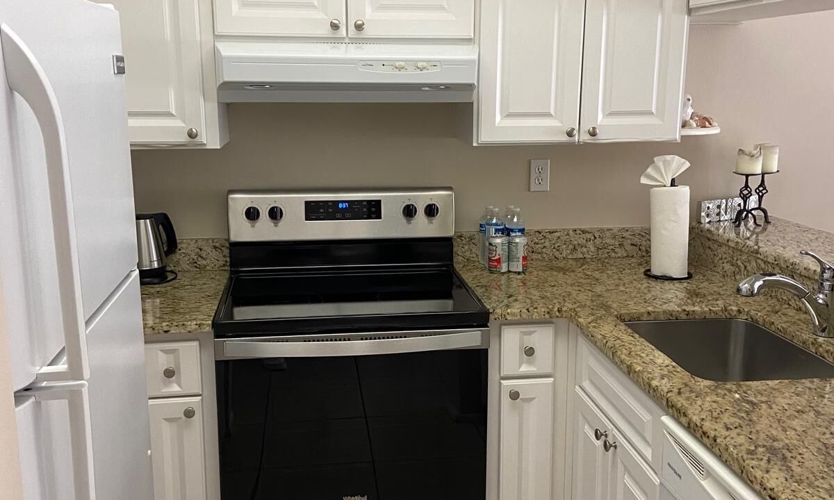 Photo of Kitchen in Grey Oaks