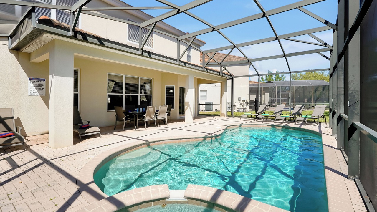Photo of Outdoor in Windsor Hills