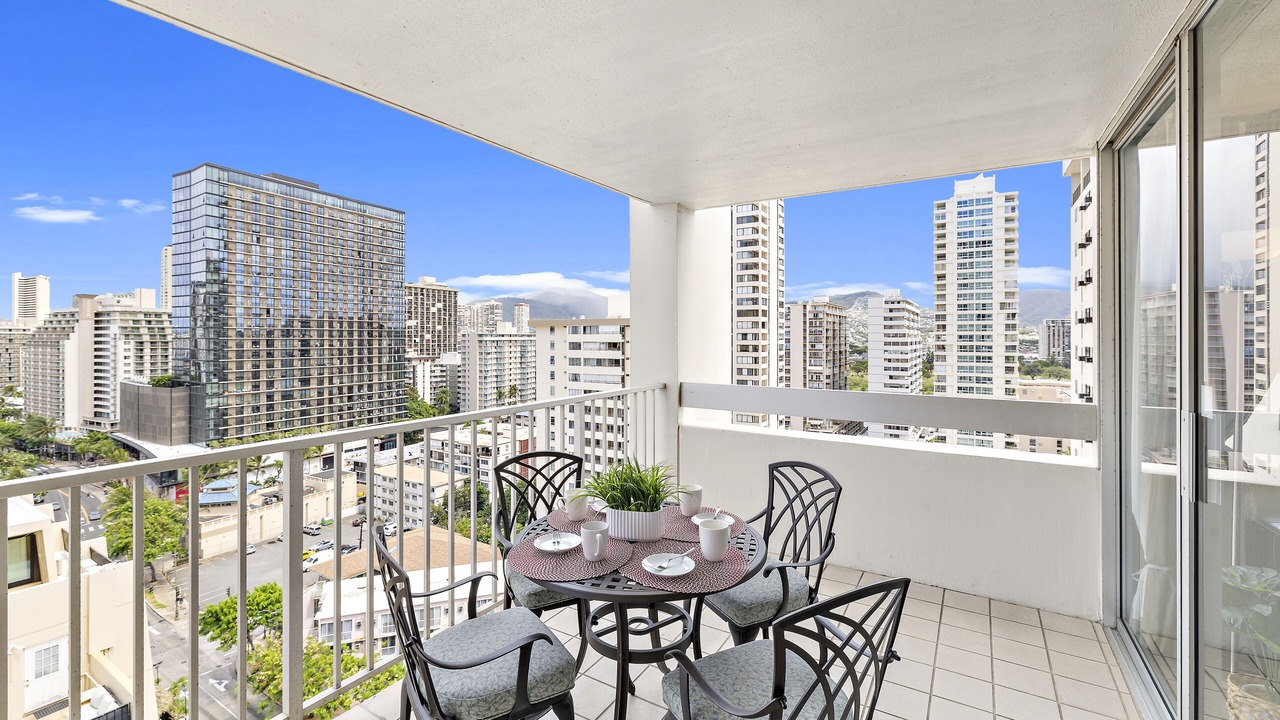 Photo of Patio Balcony in Waikiki