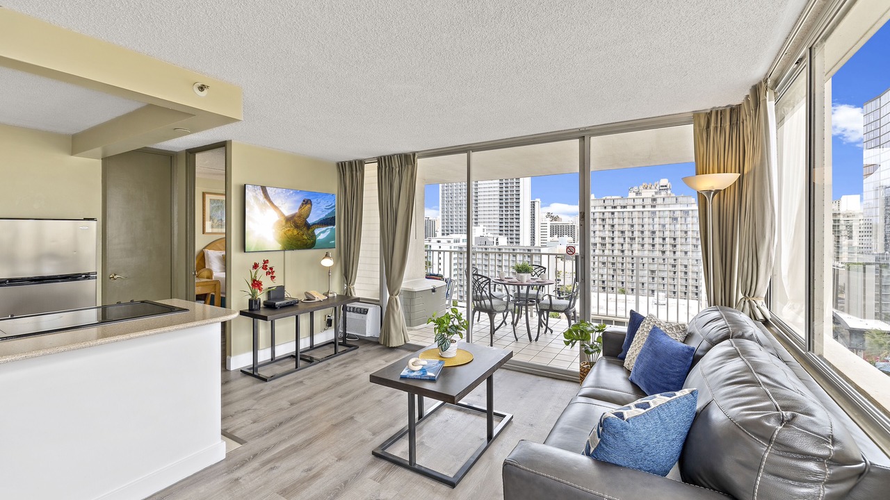 Photo of Bedroom in Waikiki