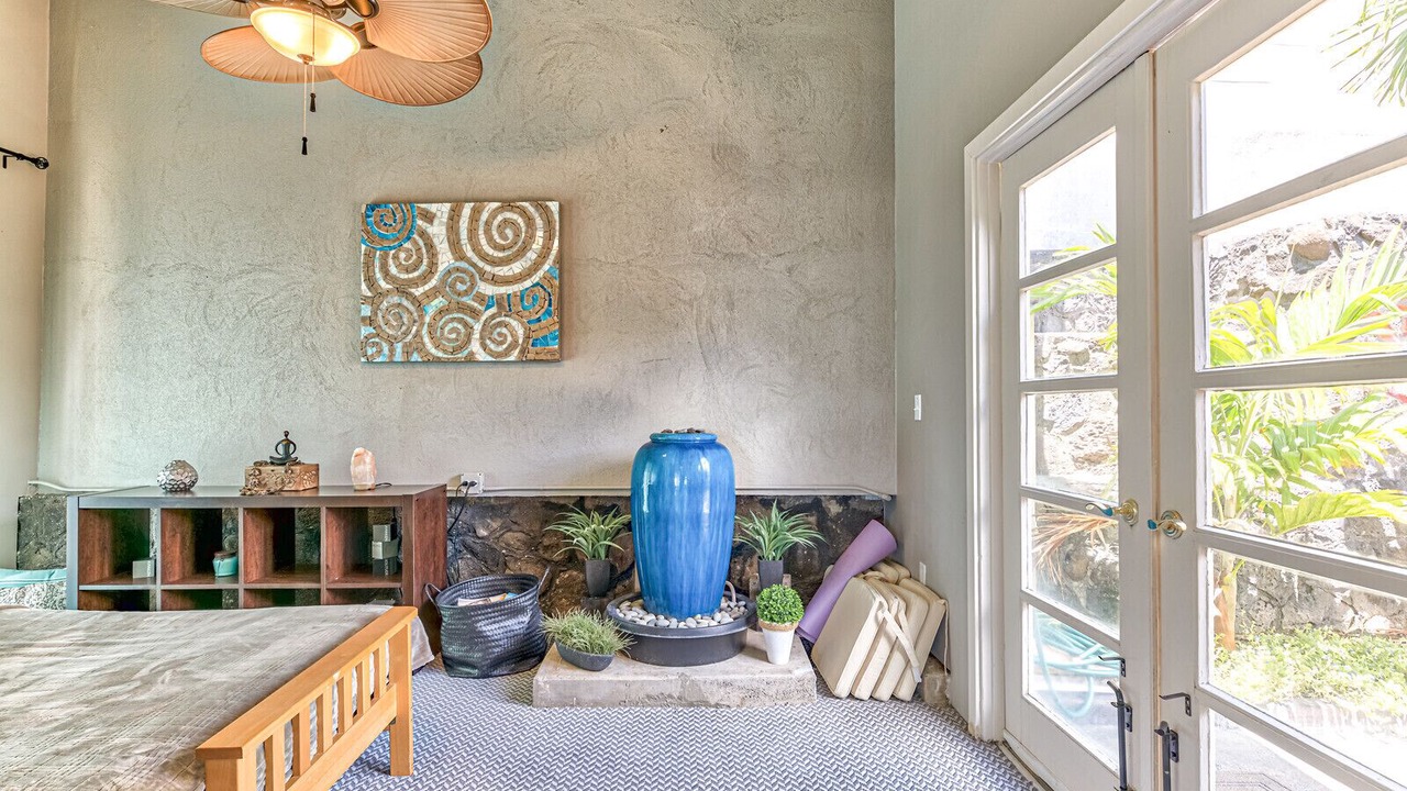 Photo of Bedroom in Eastern Honolulu