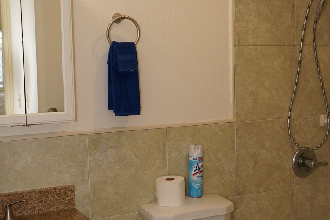 Photo of Bathroom in Ewa