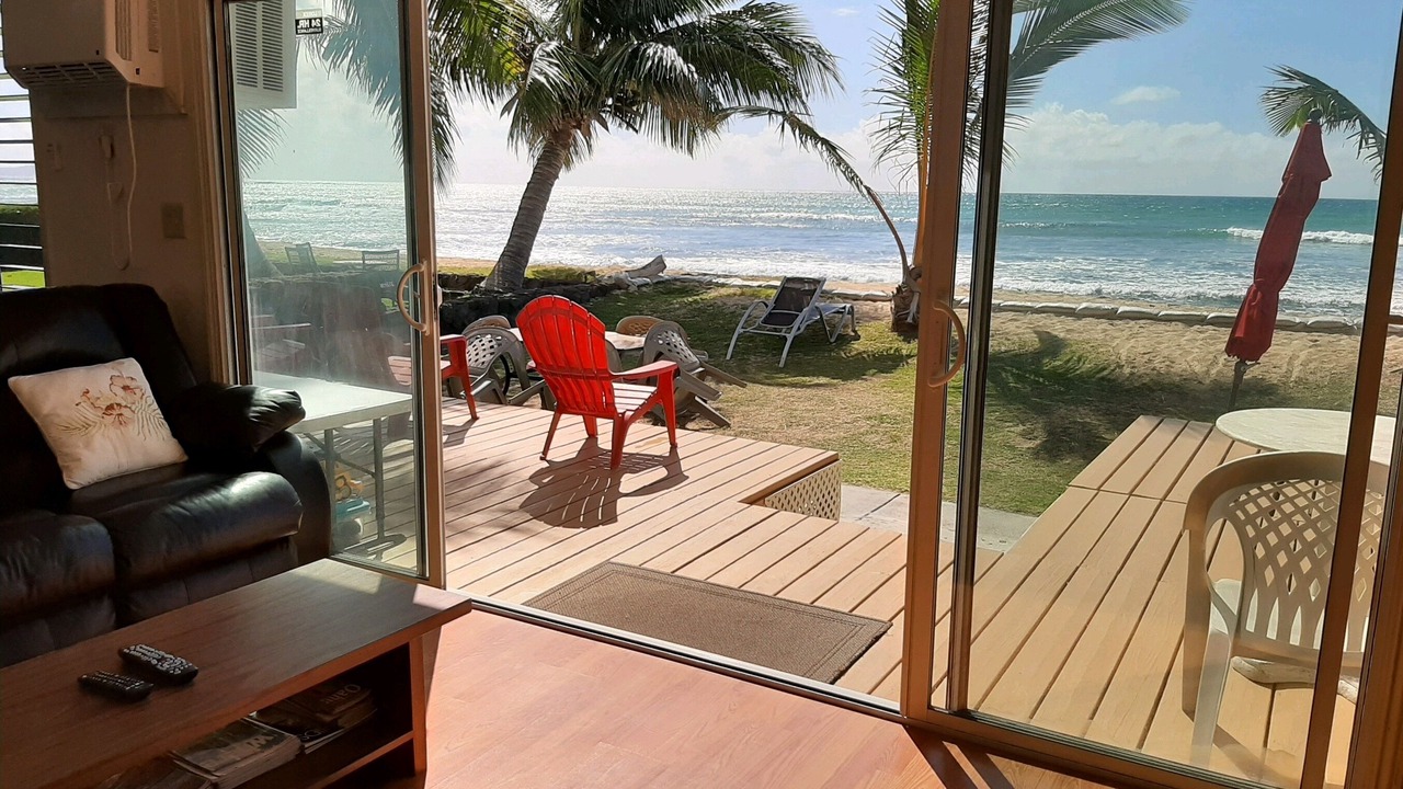 Photo of Livingroom in Ewa