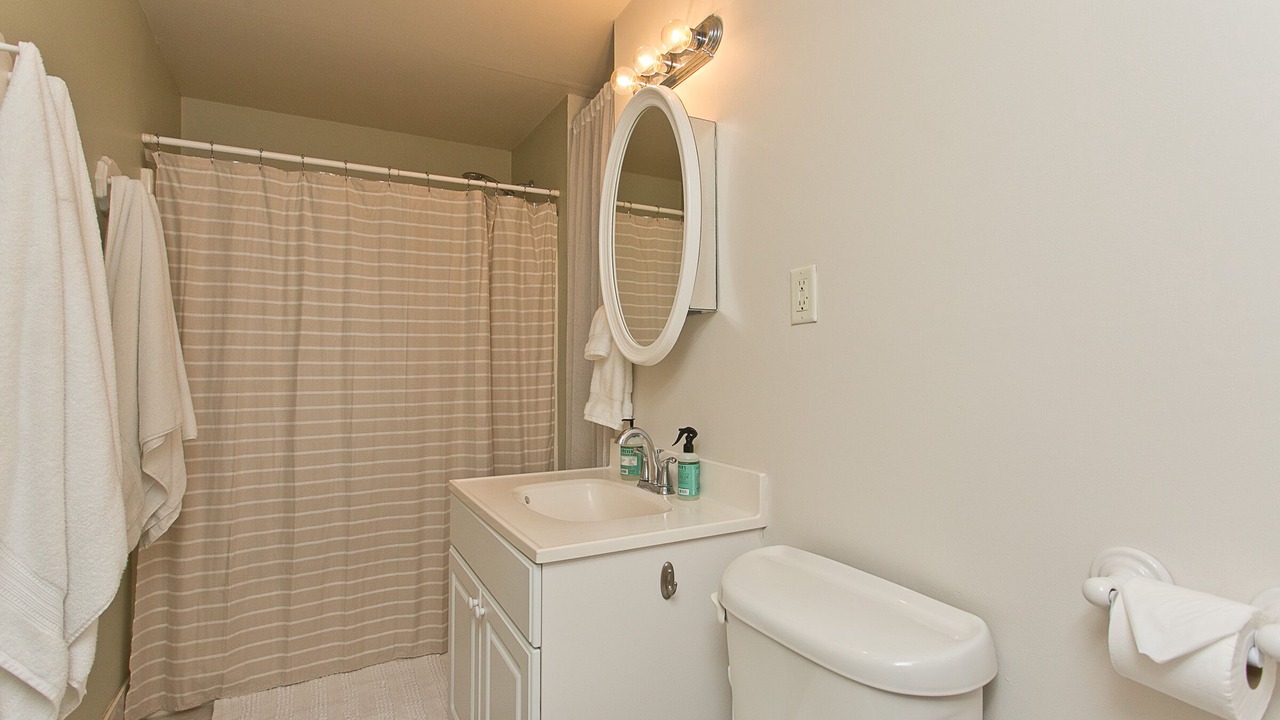 Photo of Bathroom in Kaneohe