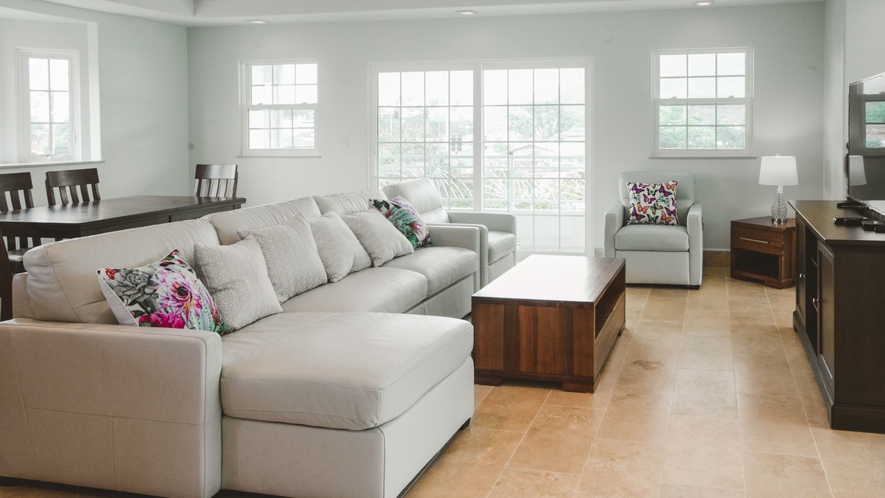 Photo of Bedroom in Portlock