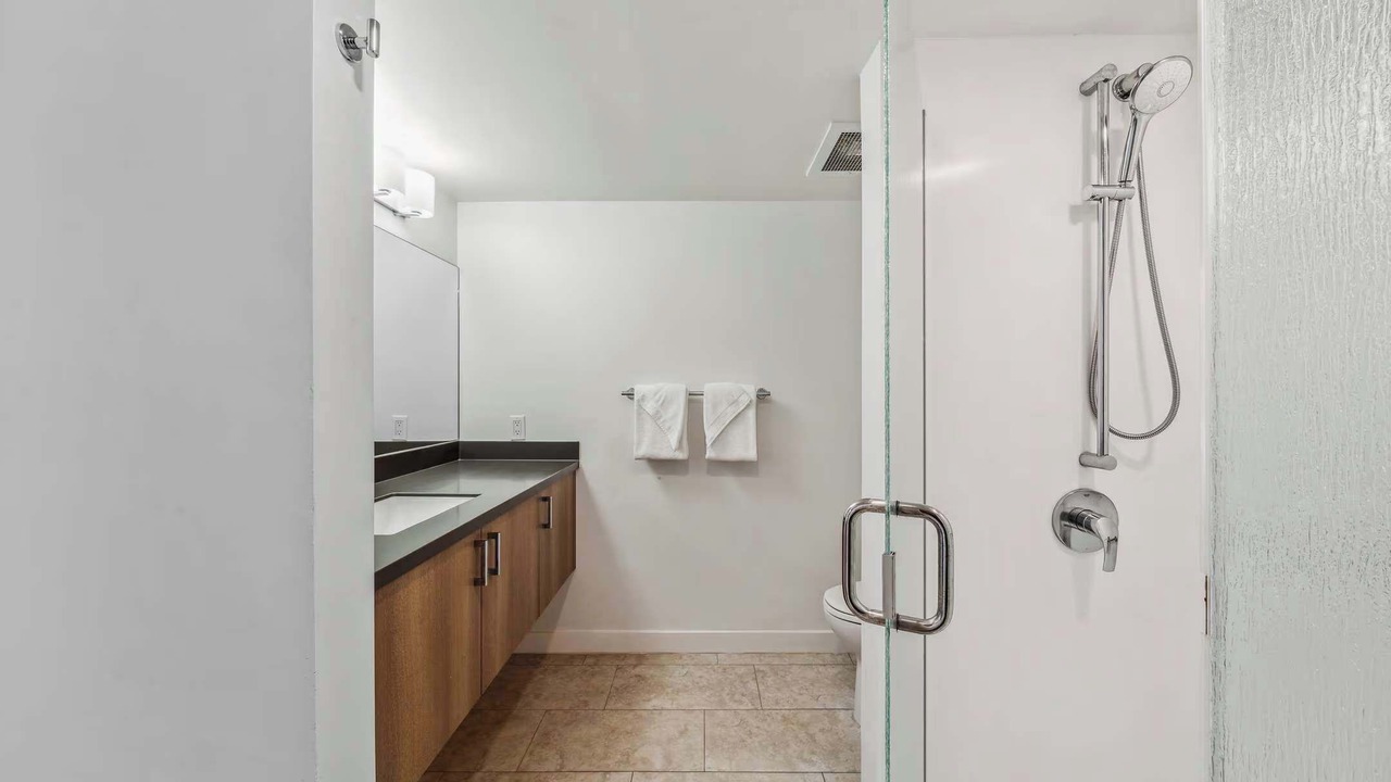 Photo of Bathroom in Kahana
