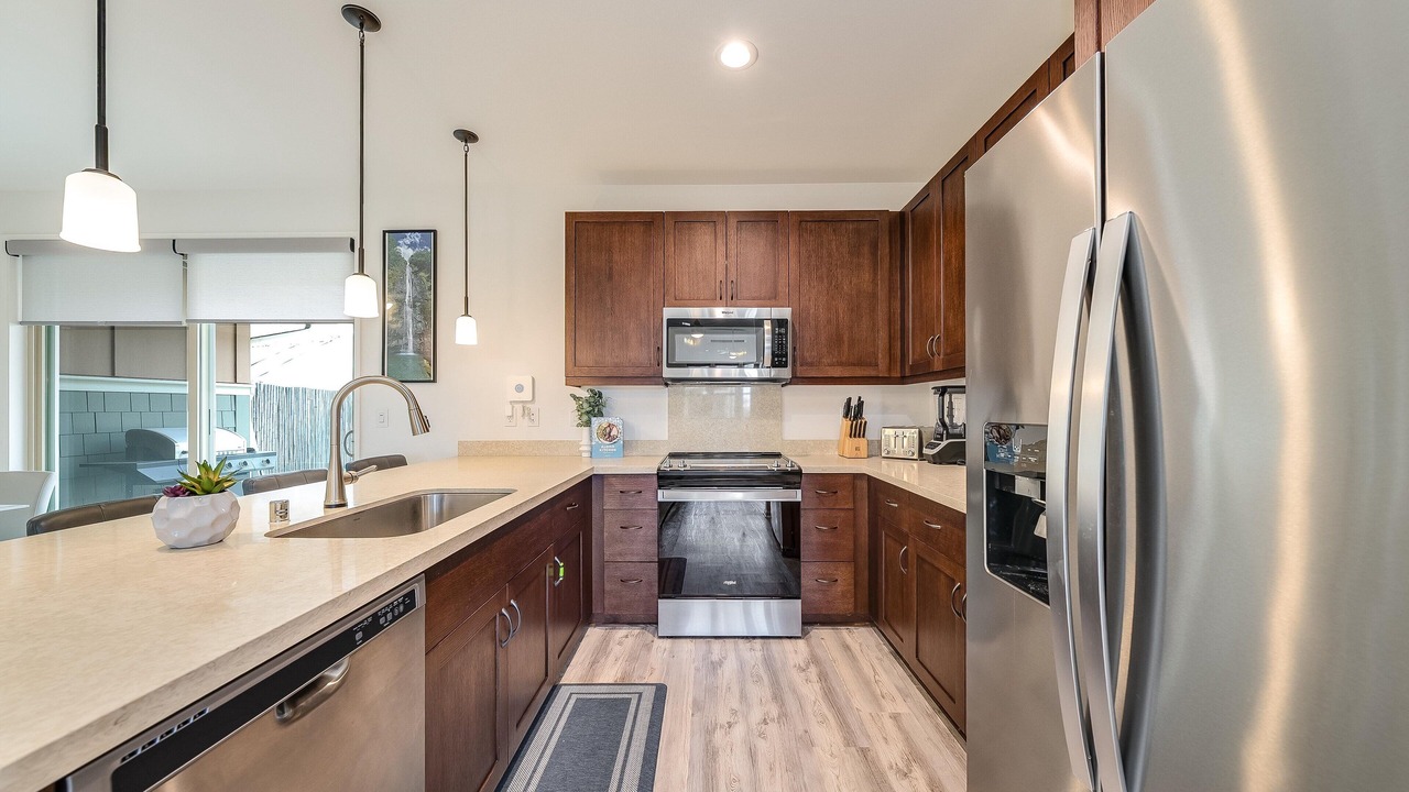 Photo of Kitchen in Makaha Valley