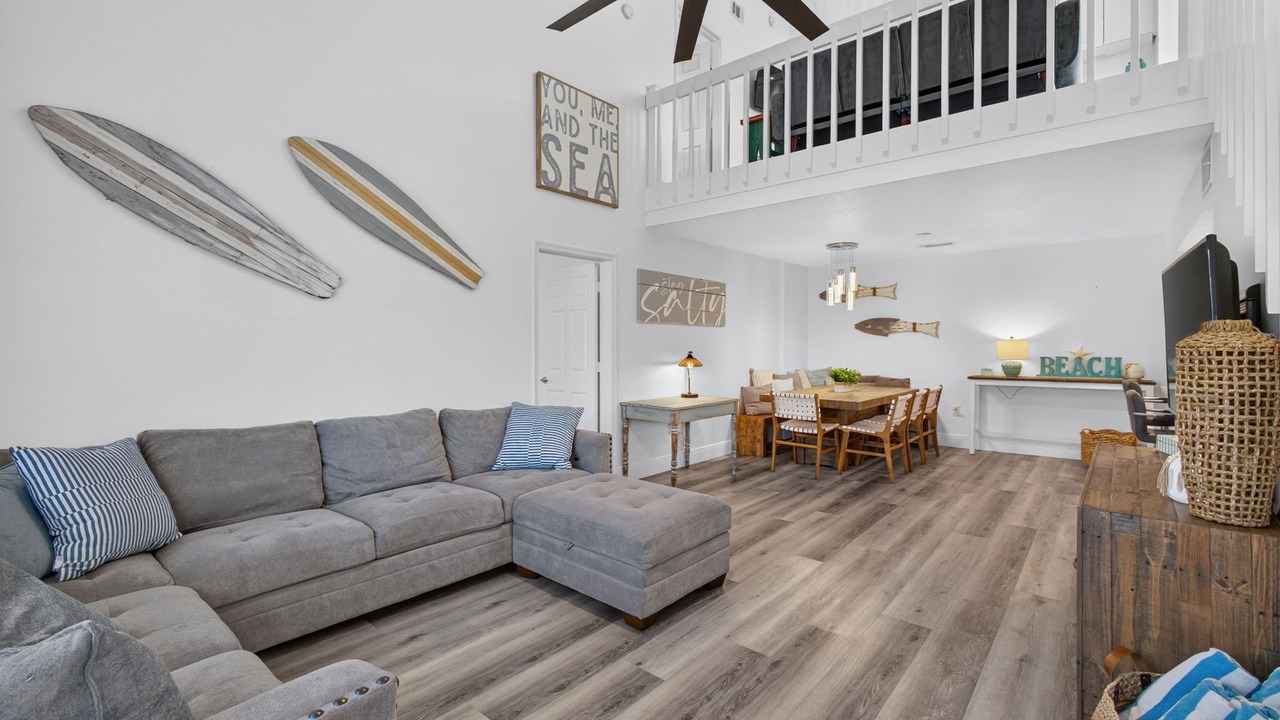 Photo of Livingroom in Bella Vista