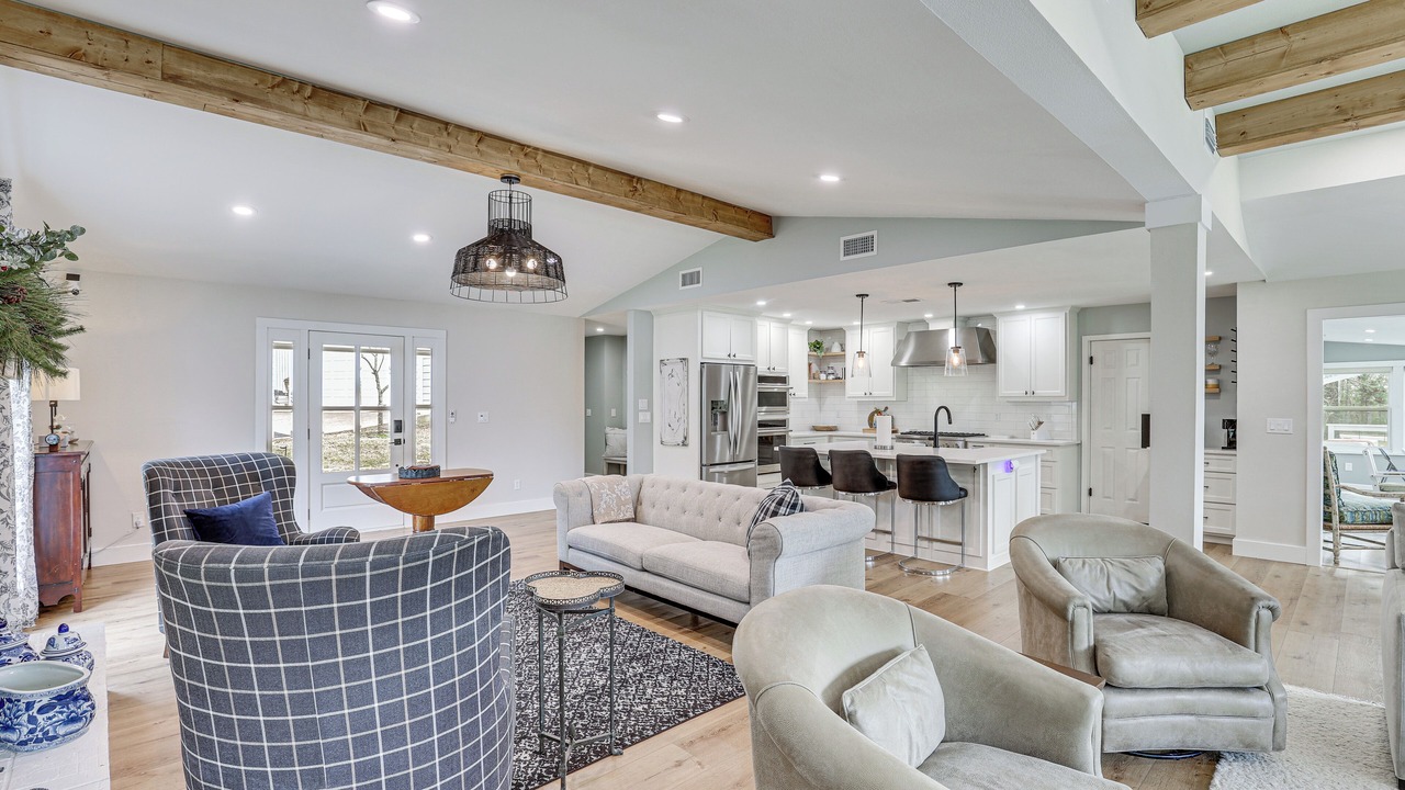 Photo of Livingroom in Holly Lake Ranch