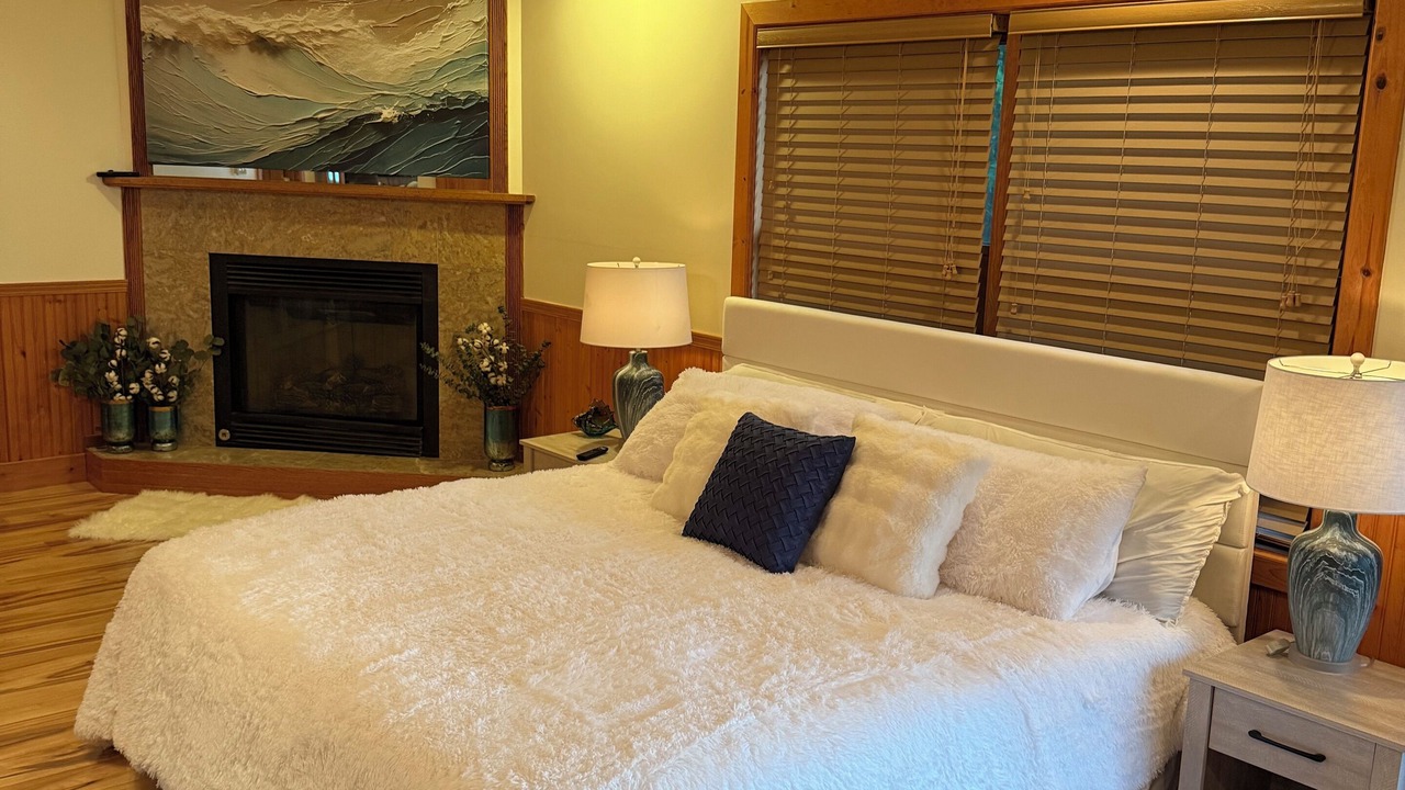 Photo of Bedroom in Cheboygan