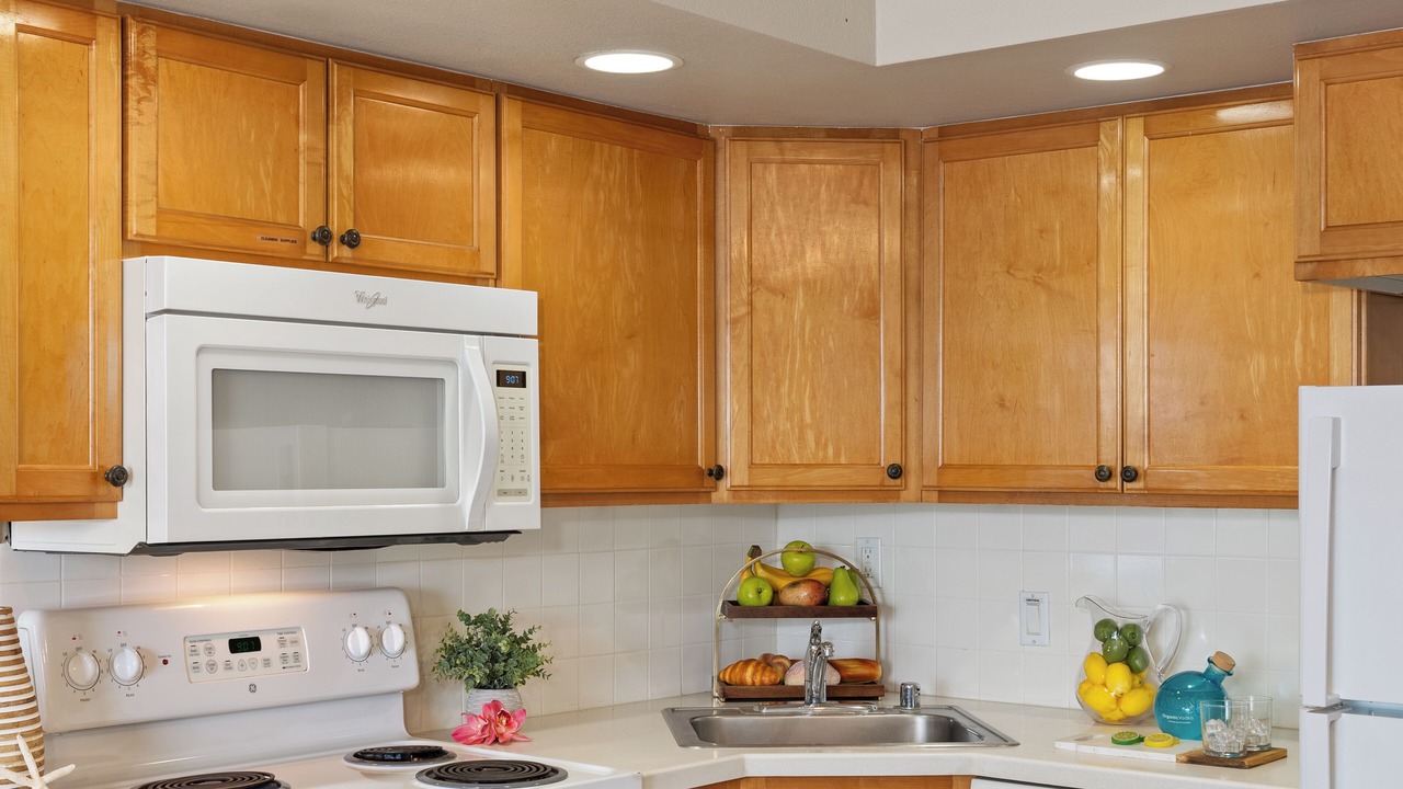 Photo of Kitchen in Kahana