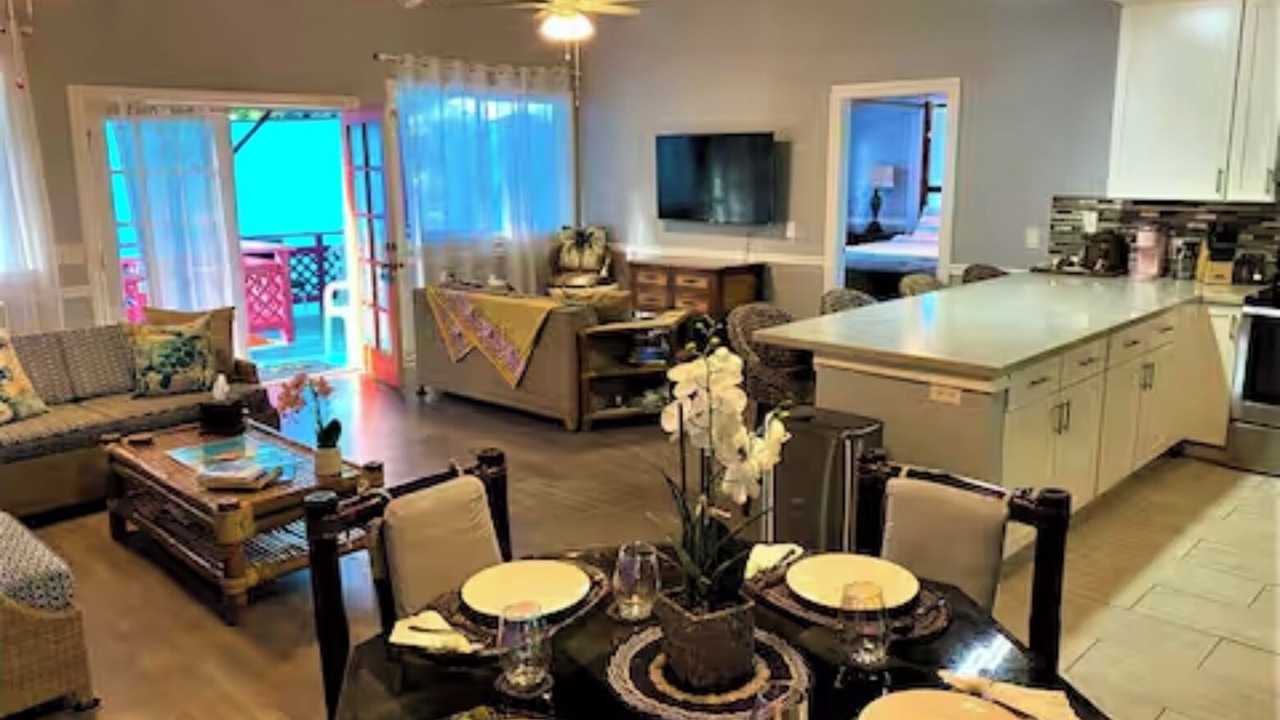 Photo of Livingroom in Kapoho