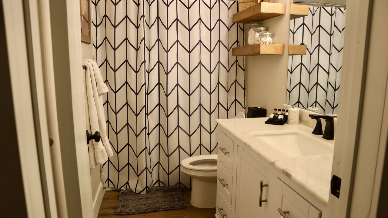 Photo of Bathroom in North Park City