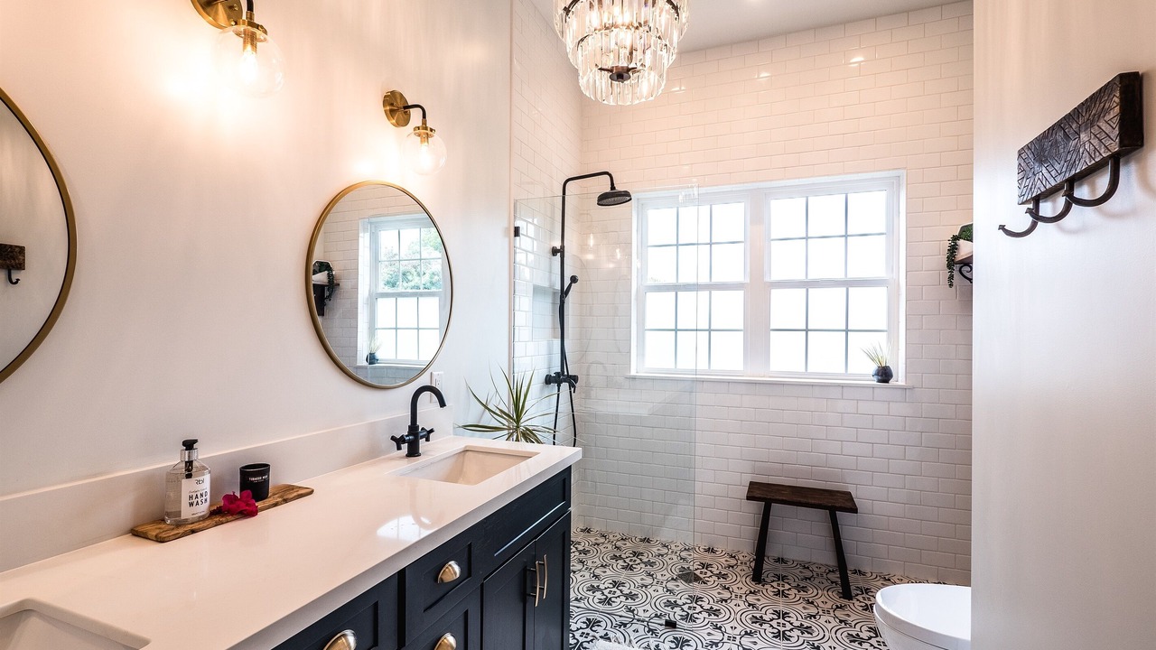 Photo of Bathroom in Wailuku