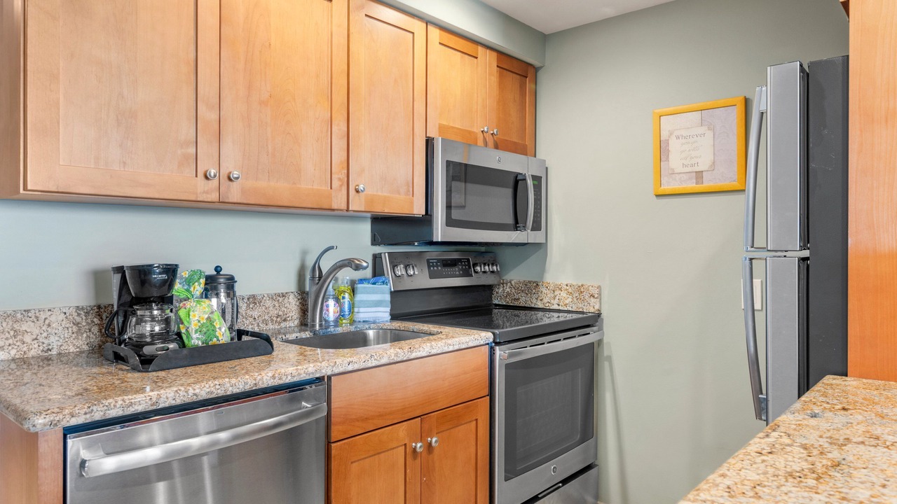 Photo of Kitchen in Historic Lahaina Front Street