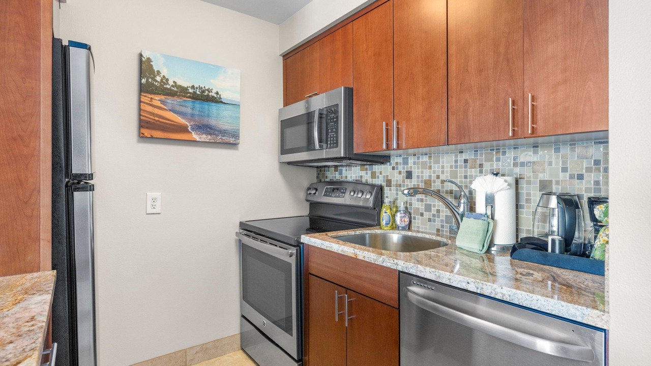 Photo of Kitchen in Historic Lahaina Front Street