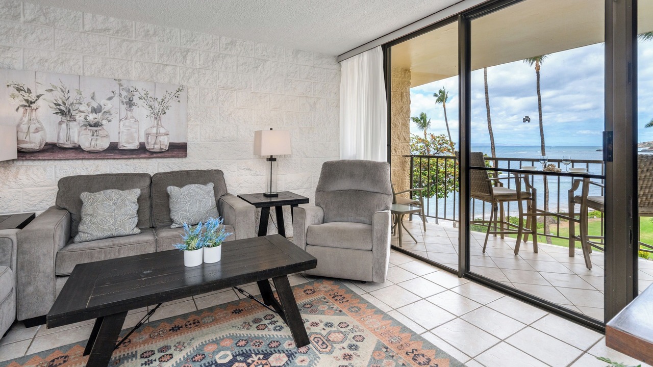 Photo of Bedroom in Maalaea