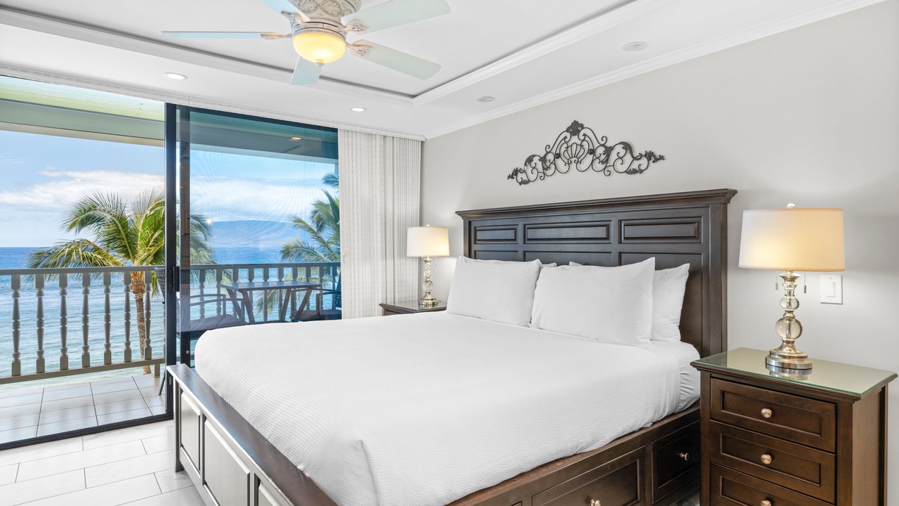 Photo of Bedroom in Historic Lahaina Front Street