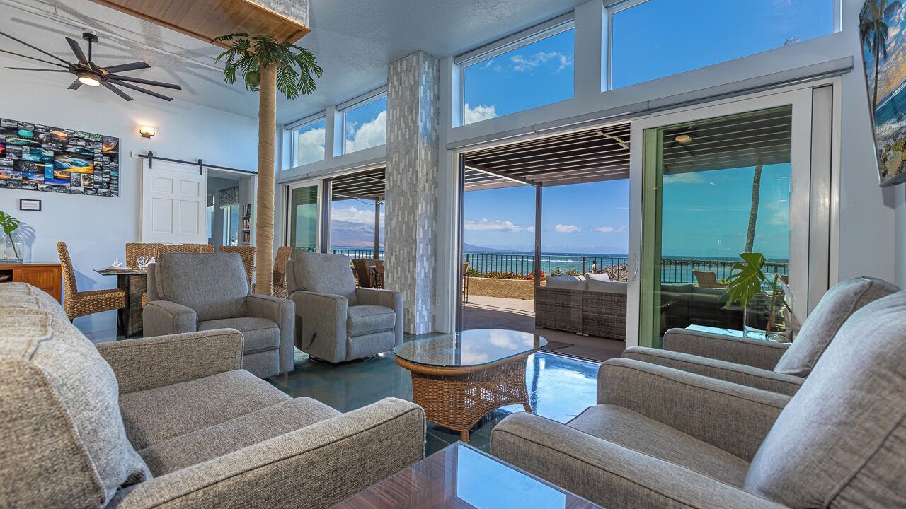 Photo of Livingroom in Maalaea