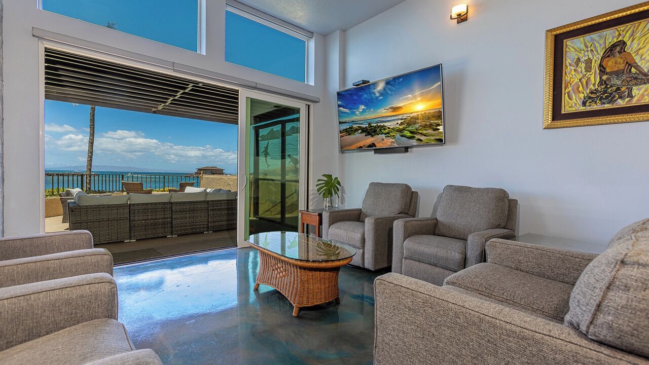 Photo of Livingroom in Maalaea
