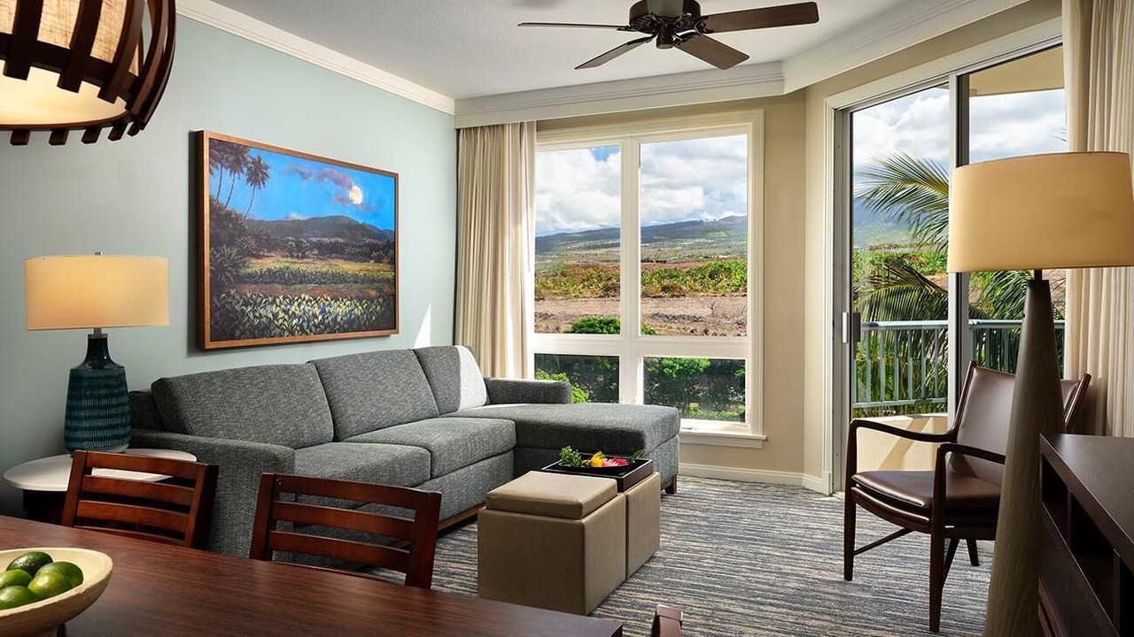 Photo of Livingroom in Historic Lahaina Front Street