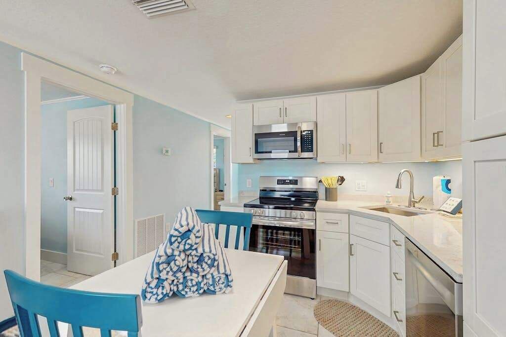 Photo of Kitchen in Holmes Beach