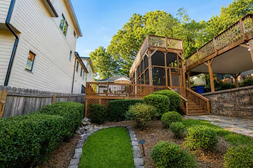 Photo of Outdoor in Virginia Highland