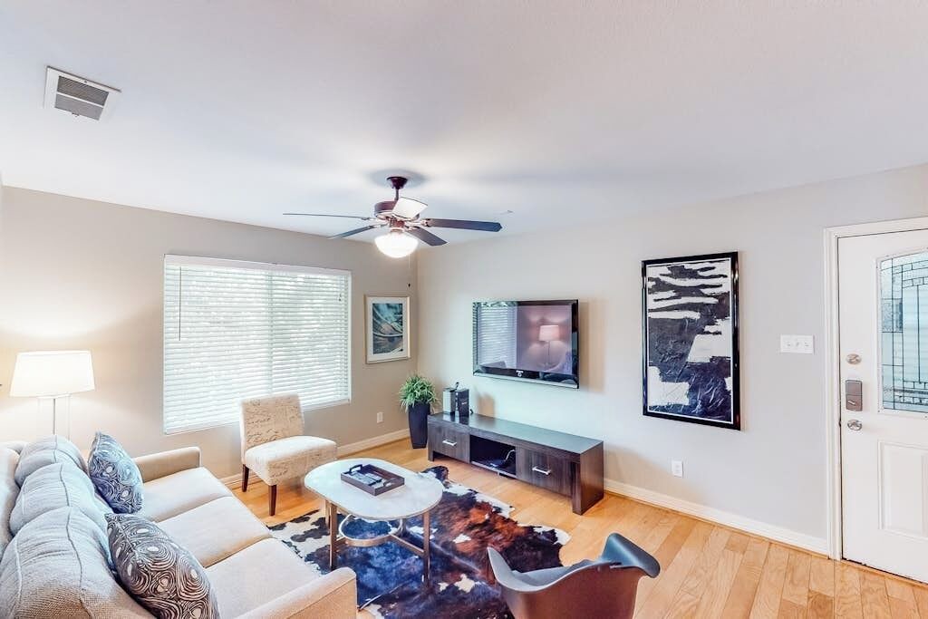 Photo of Livingroom in Westfield