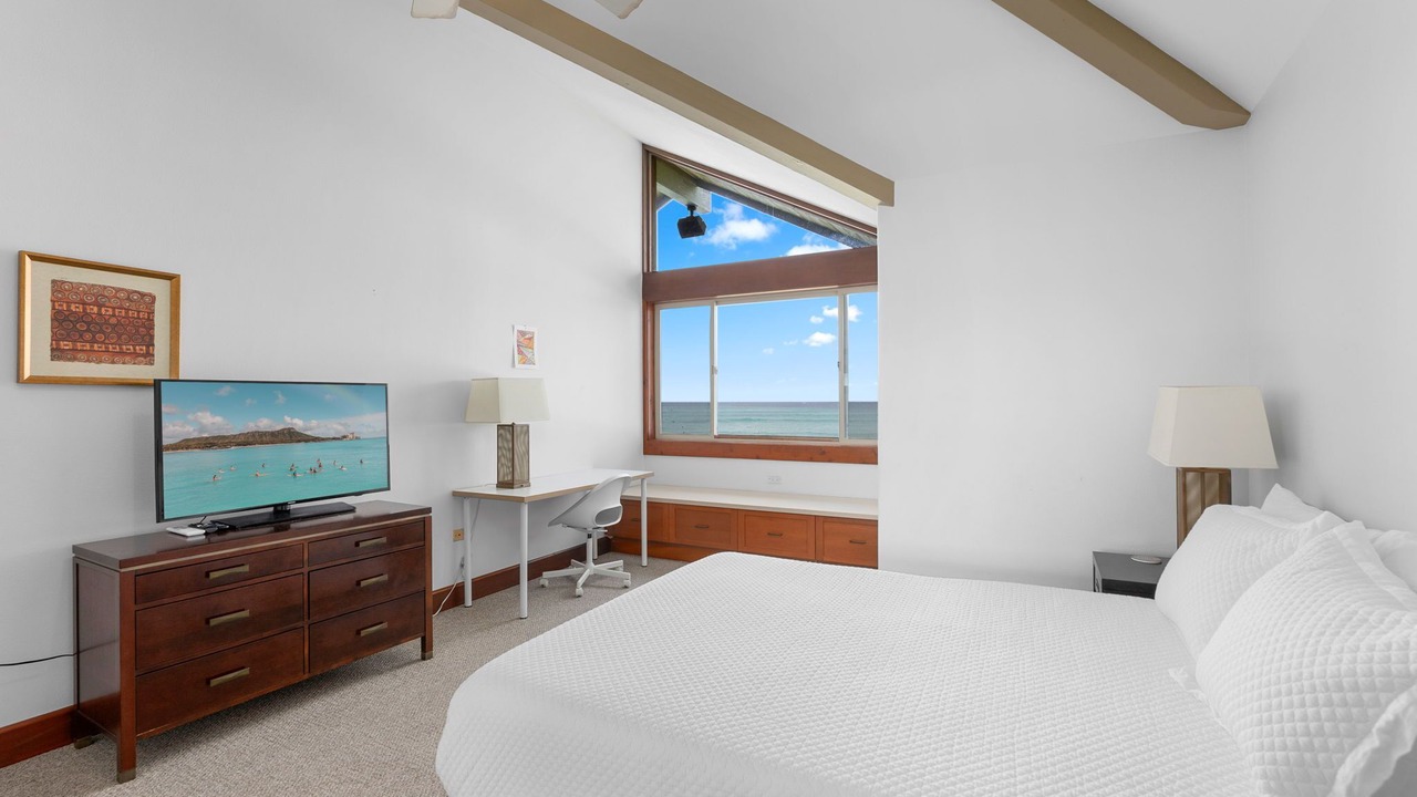 Photo of Bedroom in Maili
