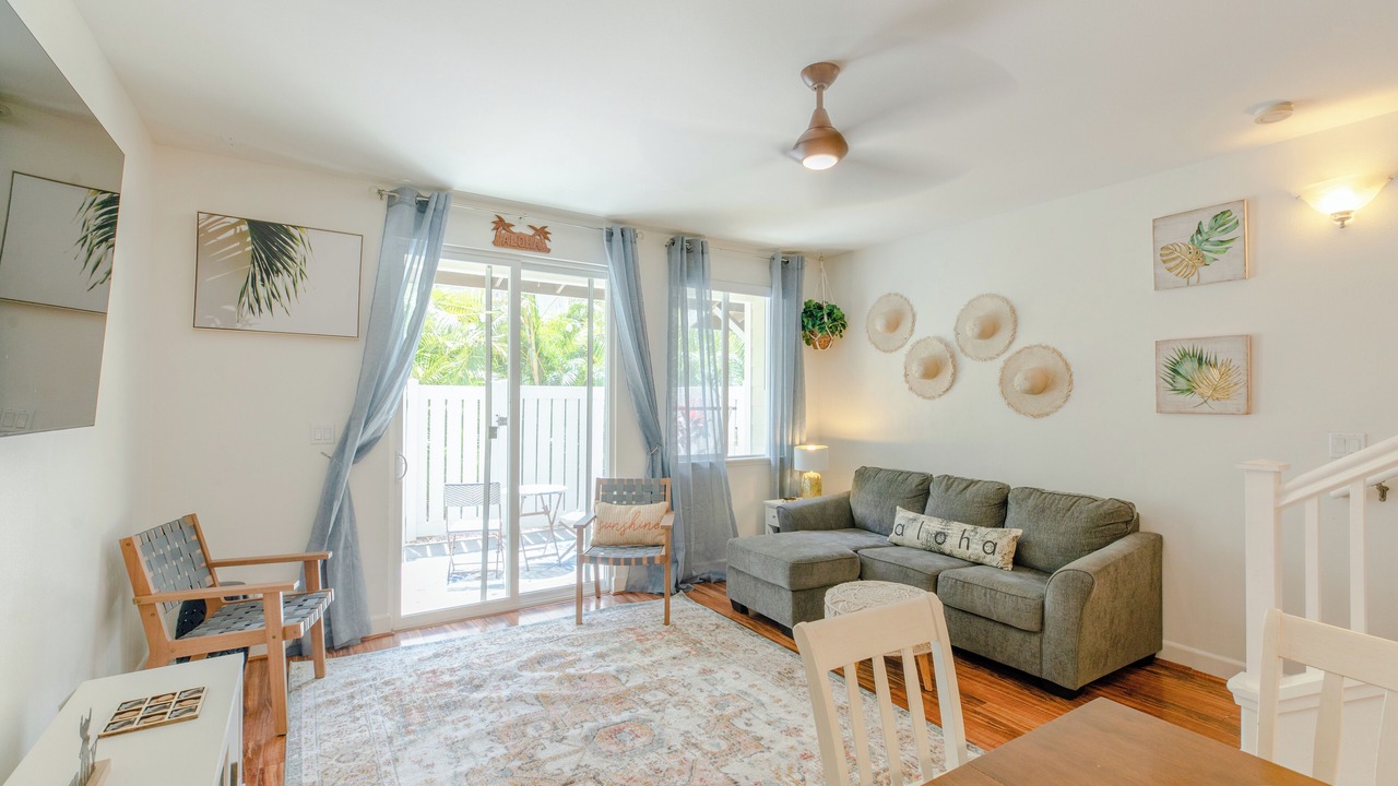 Photo of Livingroom in Kapolei
