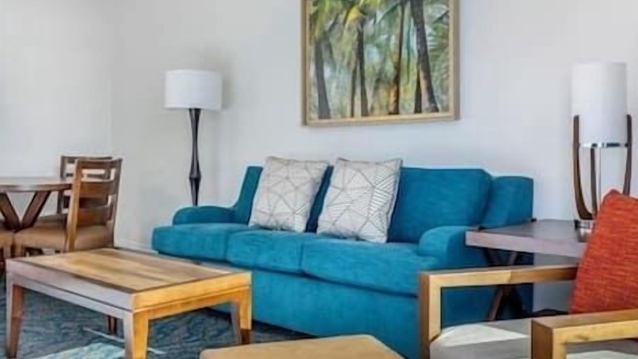 Photo of Livingroom in Waikiki