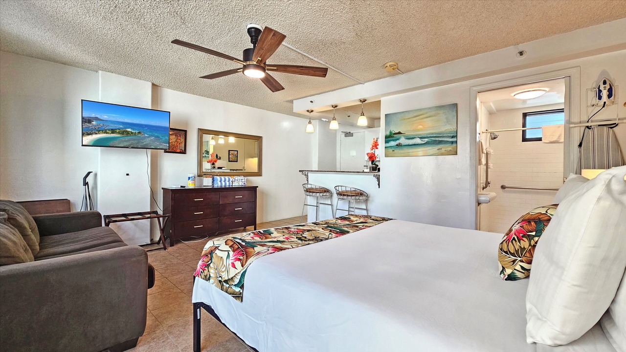 Photo of Bedroom in Diamond Head - Kapahulu - St. Louis