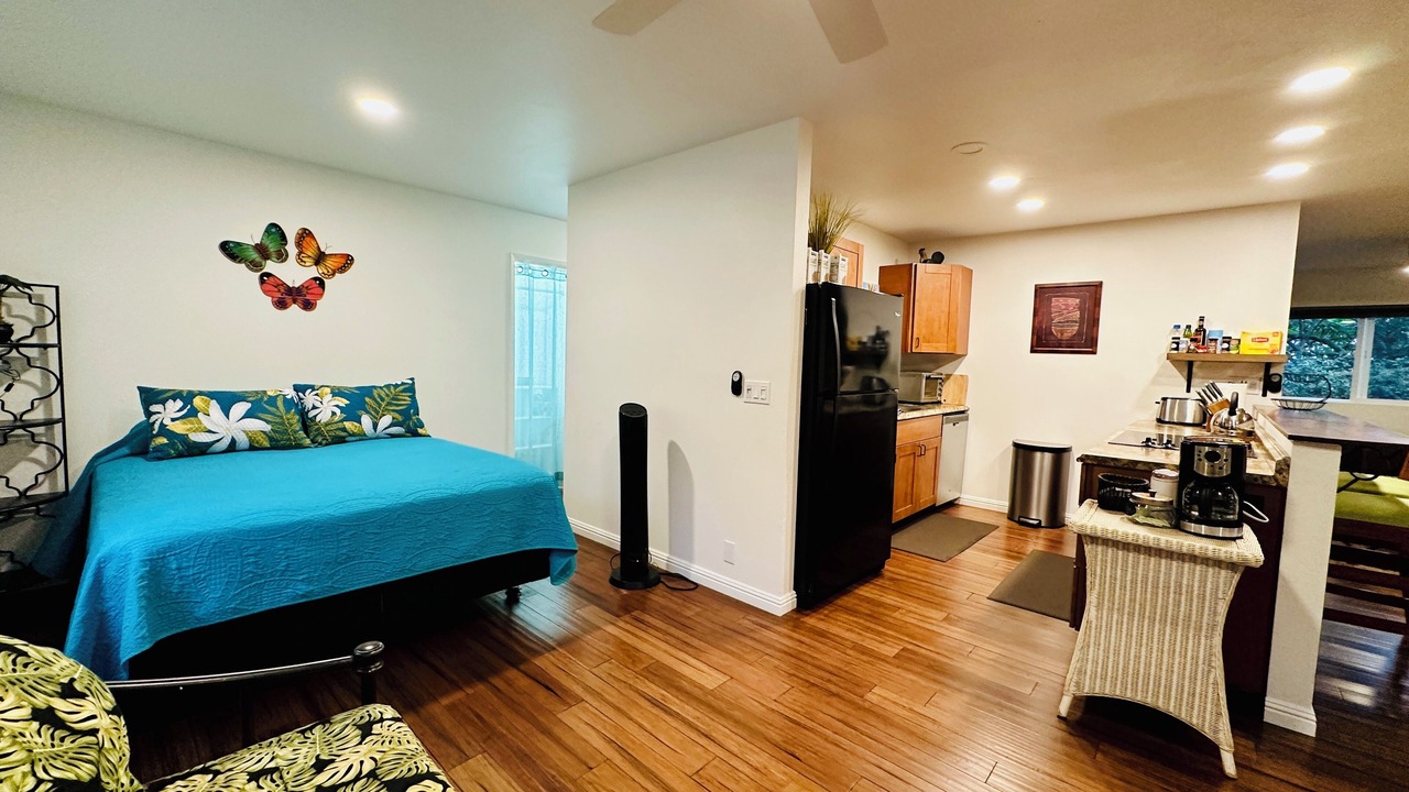 Photo of Bedroom in Historic Kailua Village