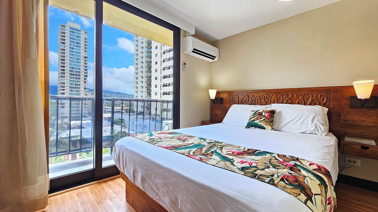 Photo of Bedroom in Diamond Head - Kapahulu - St. Louis