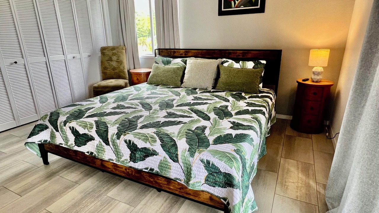 Photo of Bedroom in Keaau