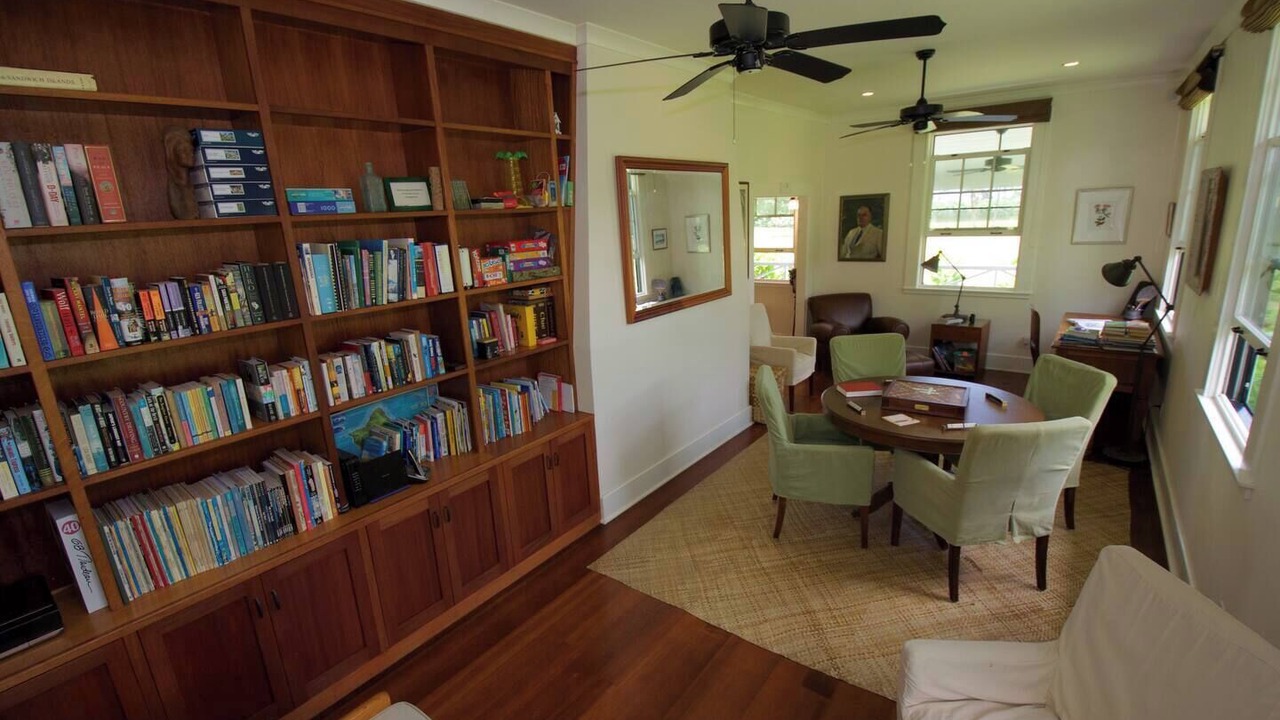 Photo of Others in Laie