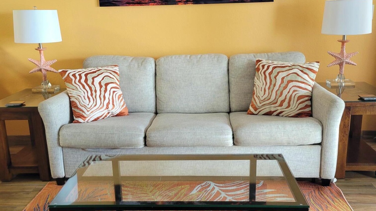 Photo of Livingroom in Historic Kailua Village