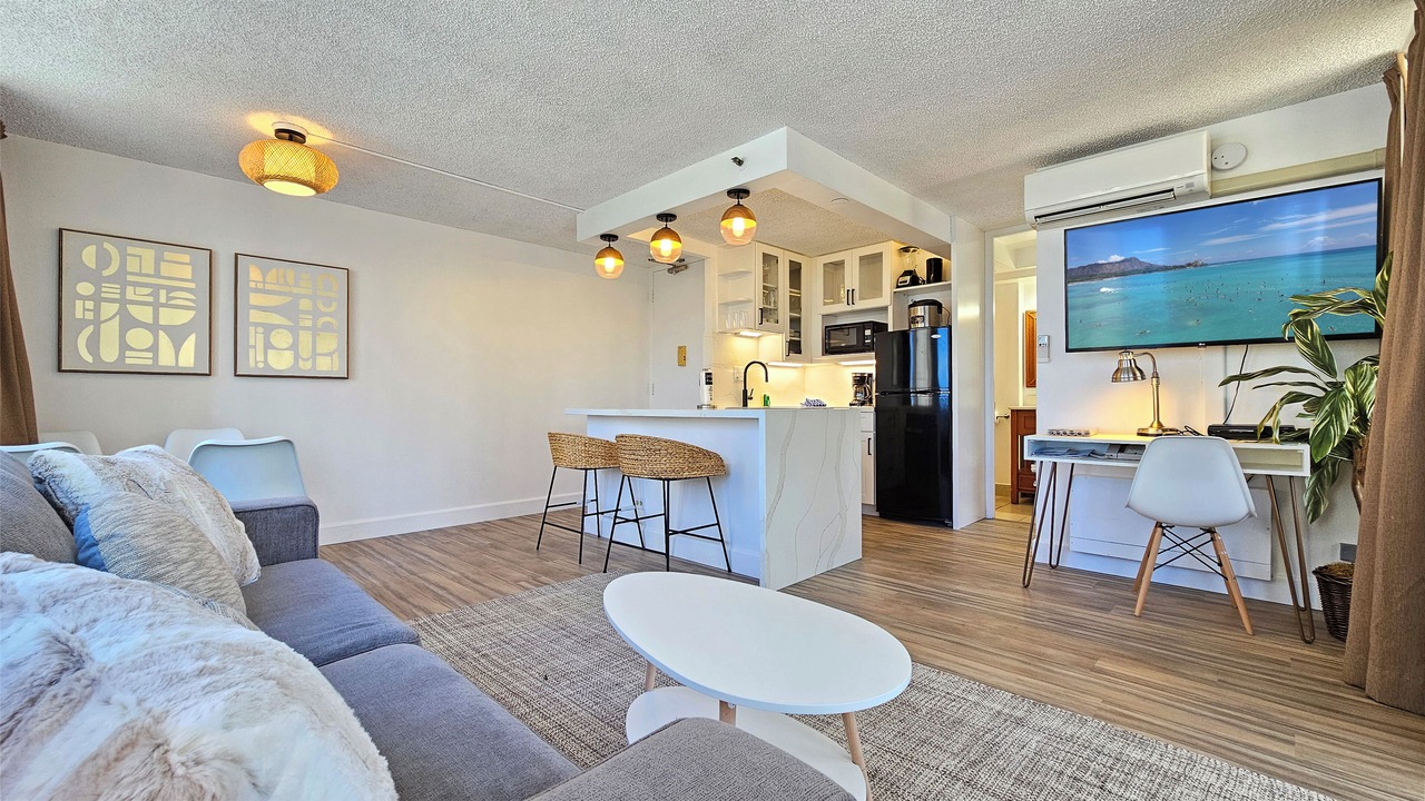 Photo of Livingroom in Honolulu