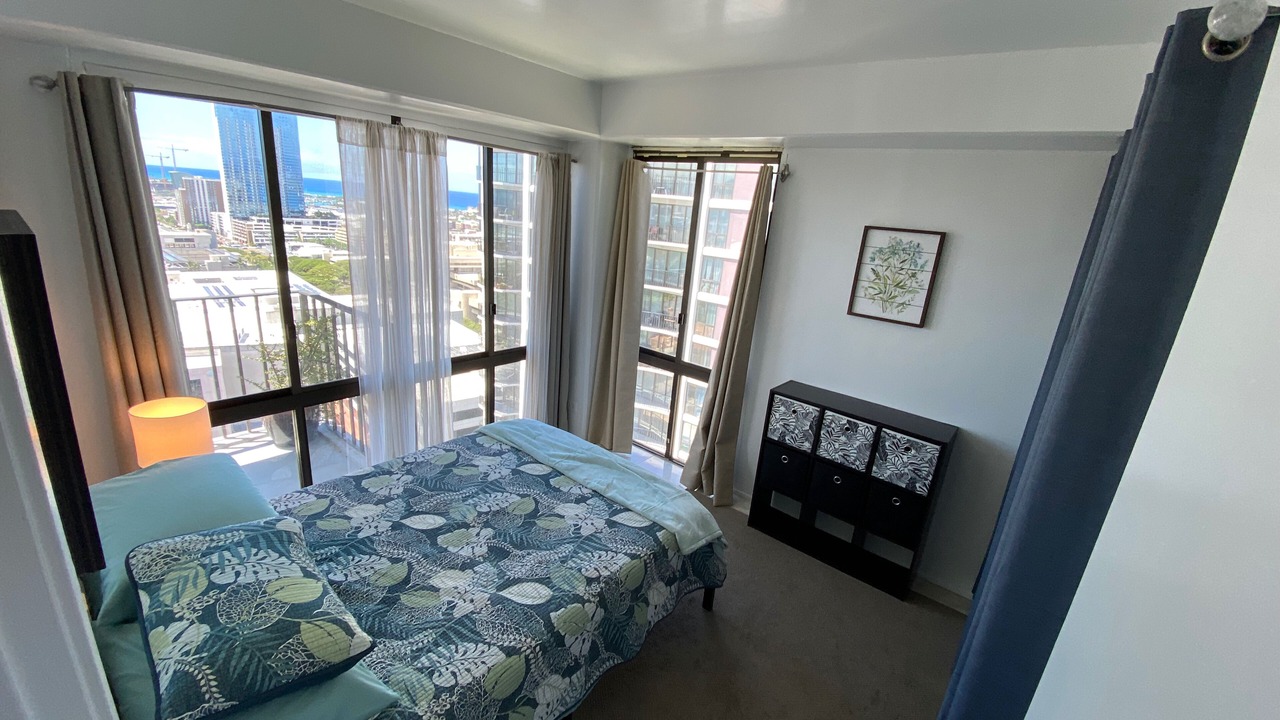 Photo of Bedroom in Downtown Honolulu