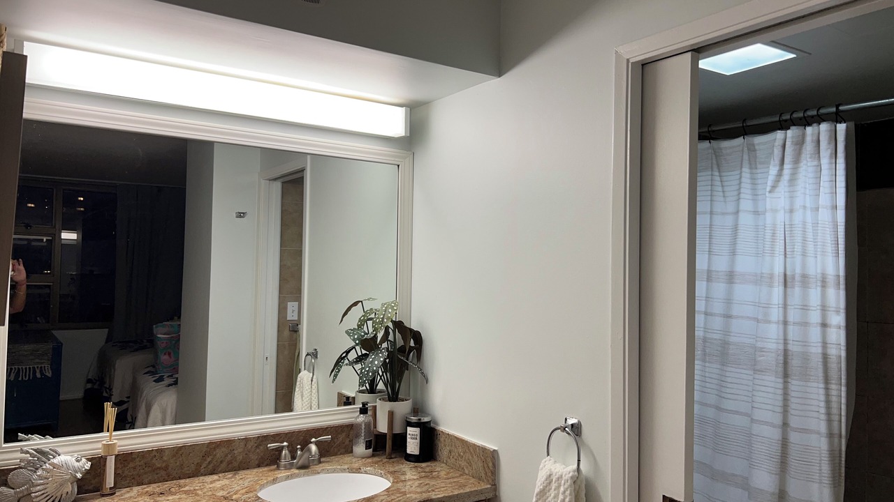 Photo of Bathroom in Diamond Head - Kapahulu - St. Louis