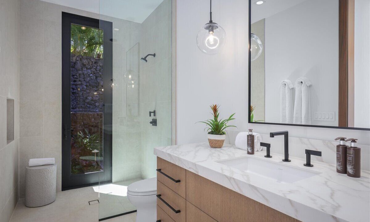 Photo of Bathroom in Kaupulehu