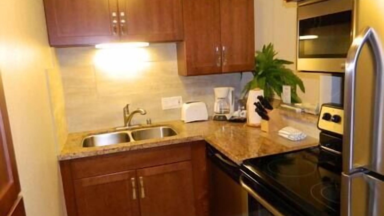 Photo of Kitchen in Kahana