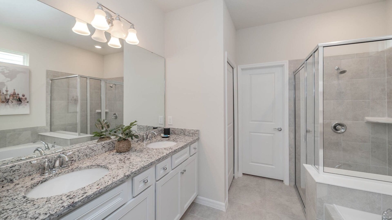 Photo of Bathroom in Davenport