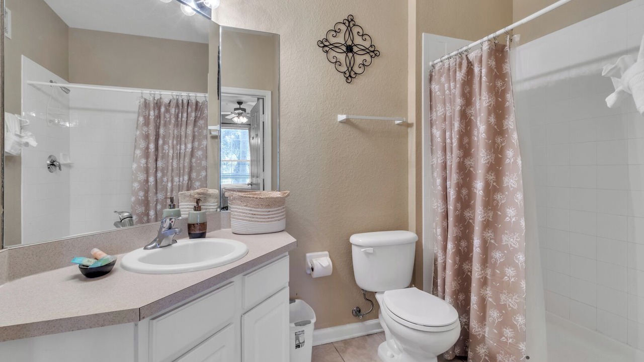 Photo of Bathroom in Windsor Hills