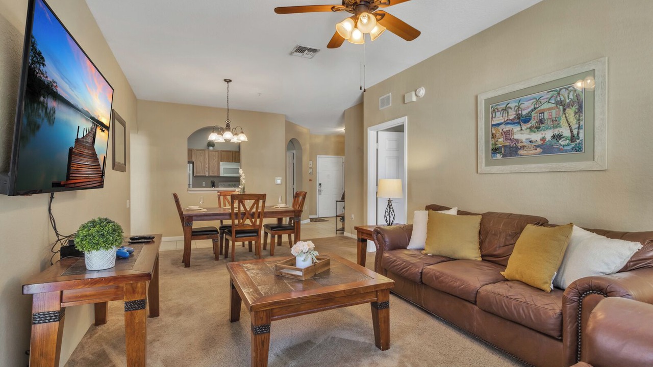 Photo of Livingroom in Windsor Hills