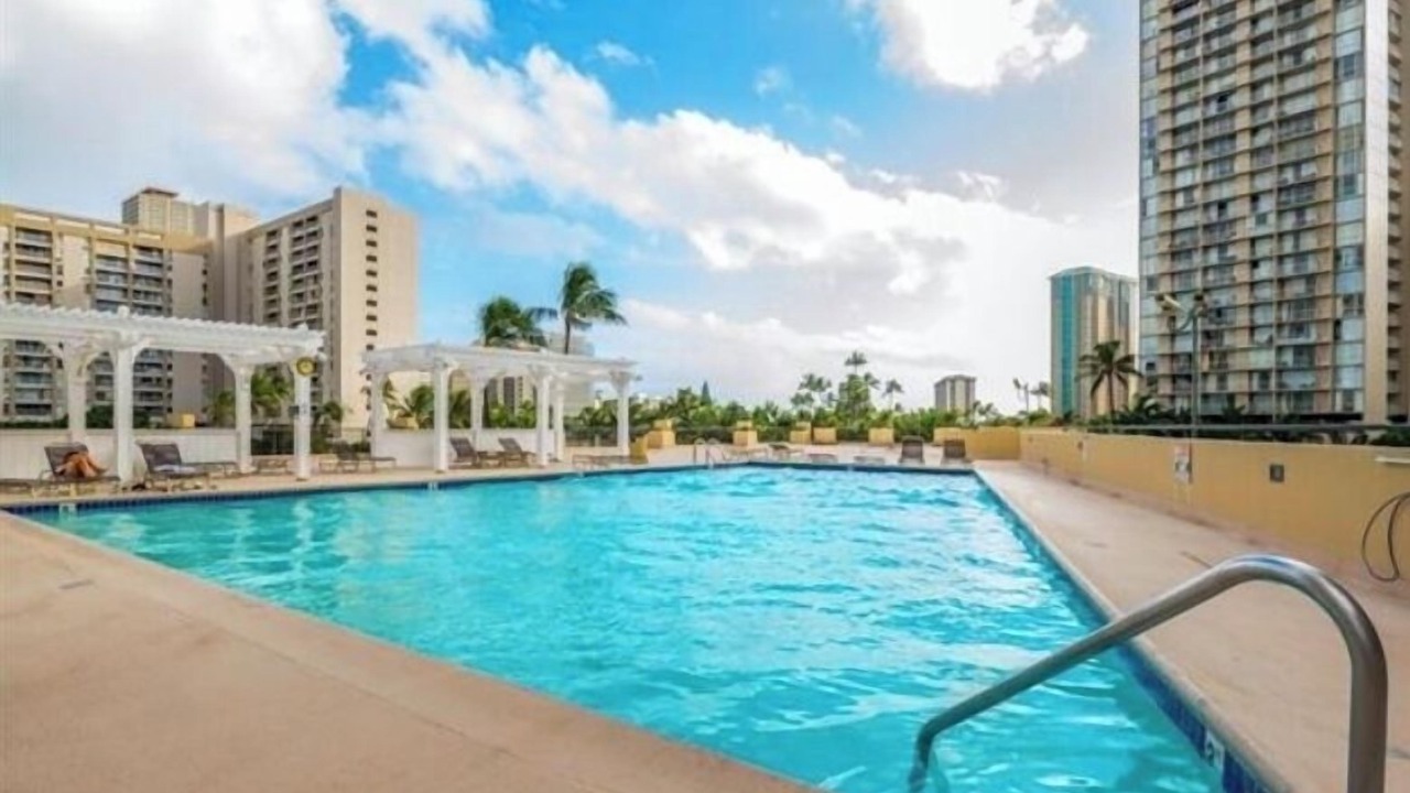 Photo of Outdoor in McCully - Moiliili