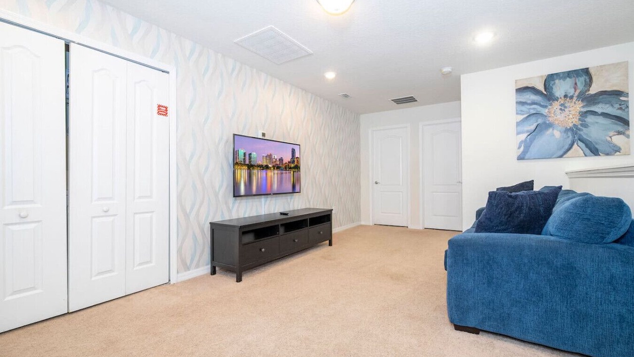 Photo of Livingroom in Loughman