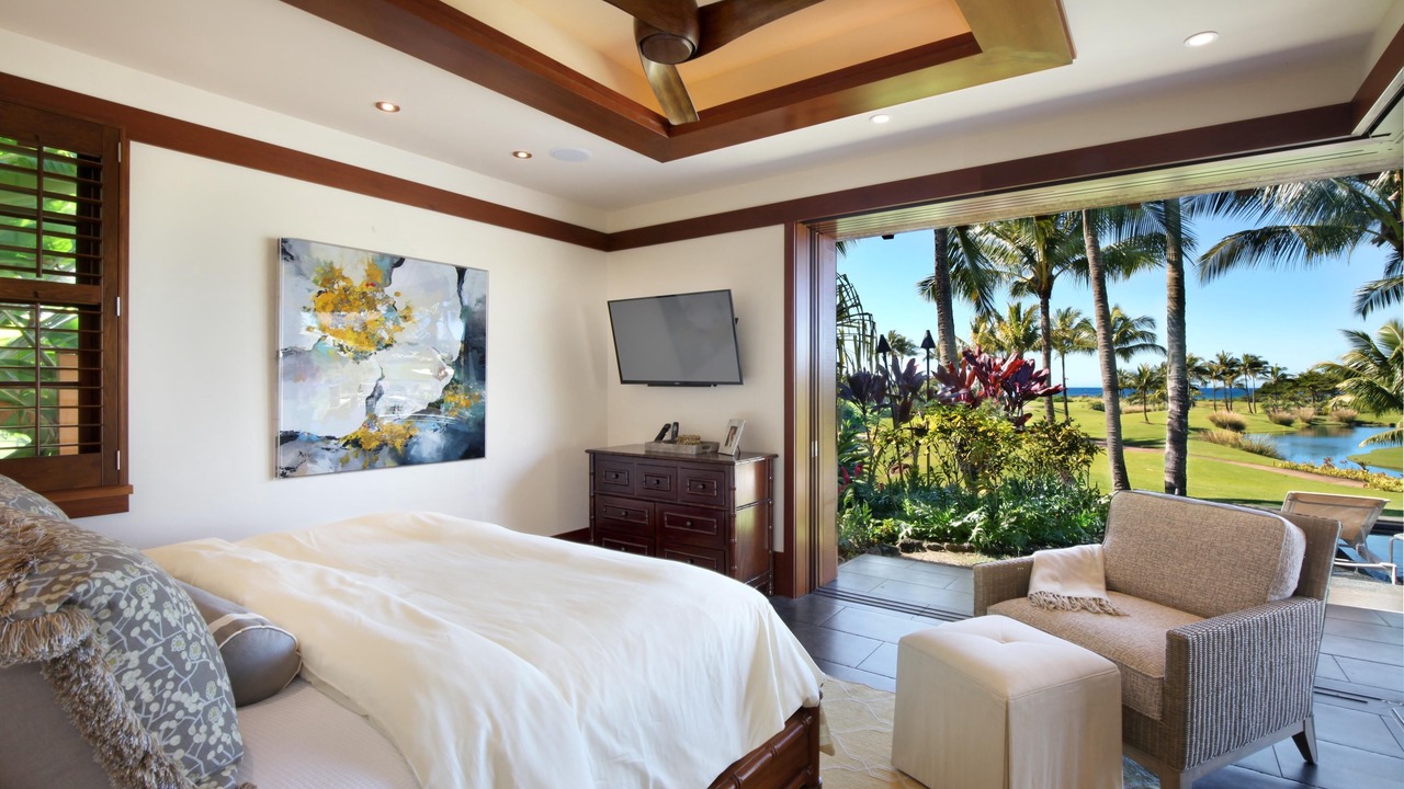 Photo of Bedroom in Poipu