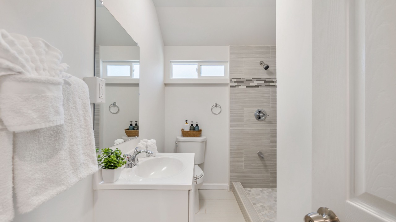 Photo of Bathroom in Wahiawa