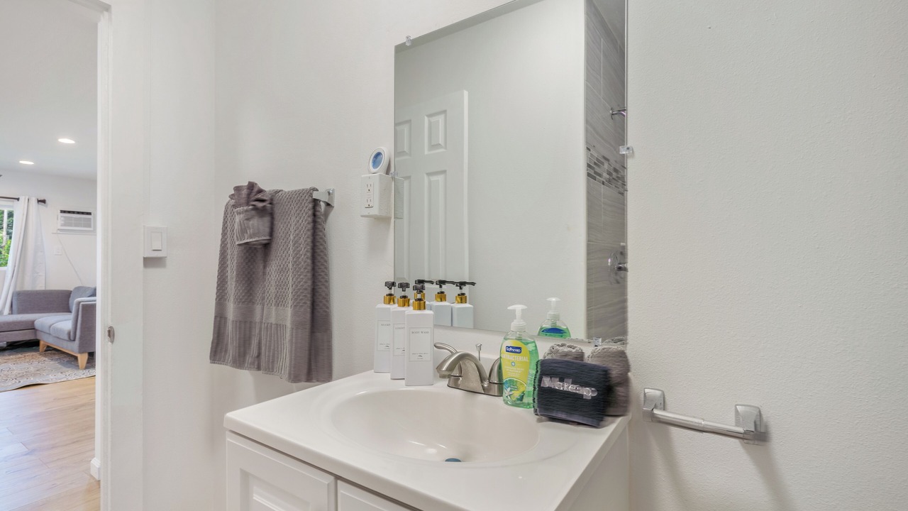 Photo of Bathroom in Wahiawa